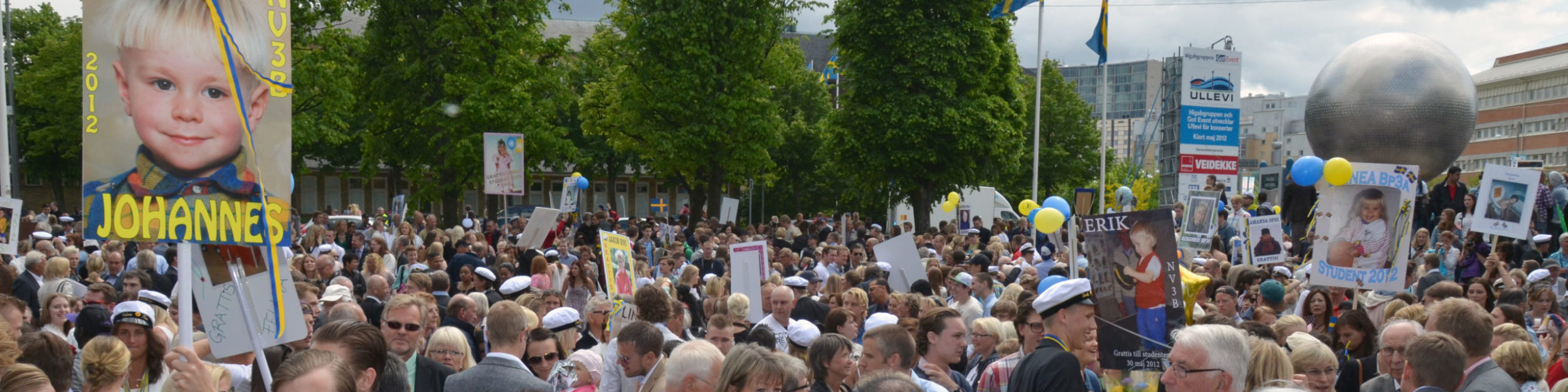 Studentskyltar hos ericsonsfoto